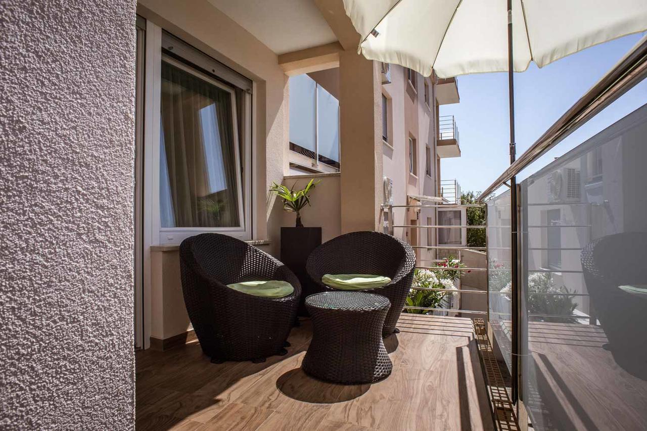 Marco Apartments Fazana Bagian luar foto
